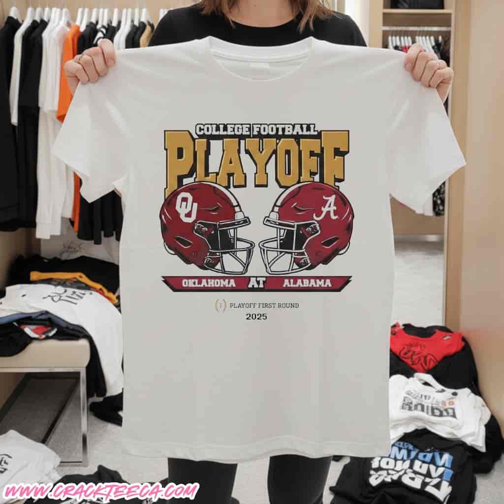 Alabama Crimson Tide Vs Oklahoma Sooners 2025 CFP College Football Playoff First Round Head-To-Head Helmet T-Shirt Alabama Crimson Tide Vs Oklahoma Sooners 2025 CFP College Football Playoff First Round Head-To-Head Helmet T-Shirt