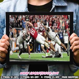 Fernando Mendoza Fourth-Down Touchdown Iconic Play Poster Canvas – Heisman Winner National Champions Home Decor